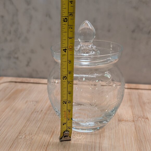 Jelly Sugar Glass Jar Decorated with Etched Leaves - Picture 6 of 7